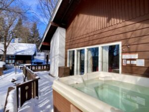 Chalet avec spa dans les Laurentides